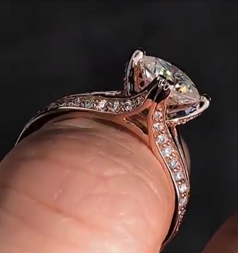 Anillo de compromiso de aniver - Moissanite Engagement Ring 1 Carat reseña y precio